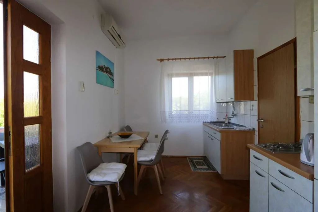 Apartment in Silo (island Krk) with 20 m² Terrace
