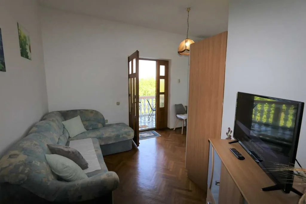 Apartment in Silo (island Krk) with 20 m² Terrace