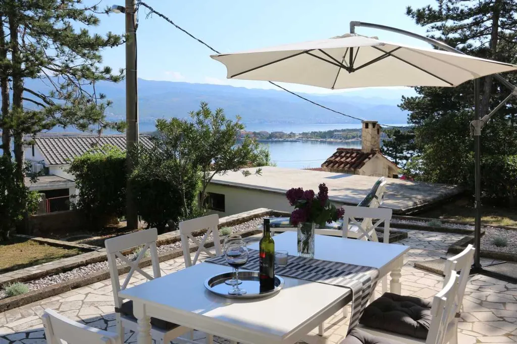 House in Silo (Island Krk) for 7 Guests