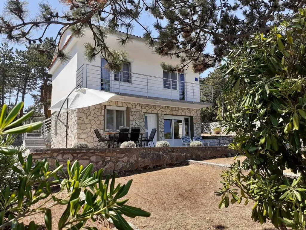 House in Silo (Island Krk) for 7 Guests