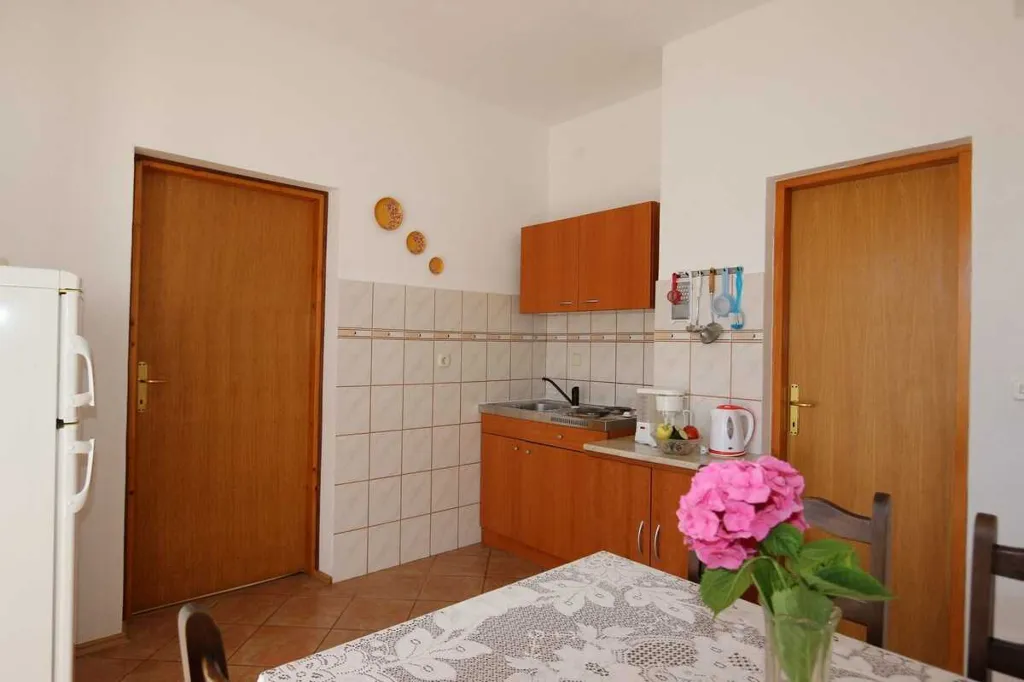 Apartment in Silo - island Krk for 4 Guests