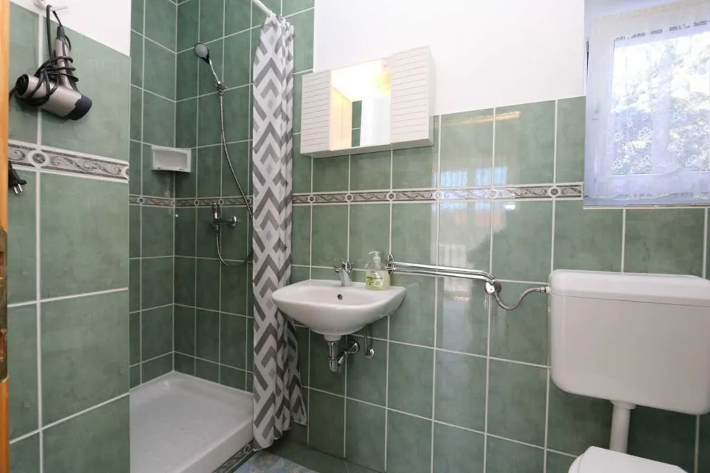 Apartment in Silo - island Krk for 4 Guests