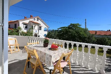 Apartment in Silo - island Krk for 4 Guests