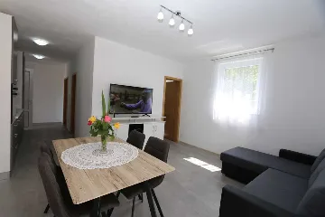 Apartment in Silo (Island Krk) for 4 Guests