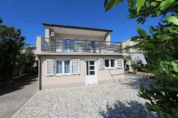 Two-Bedroom Apartment in Silo – Island Krk