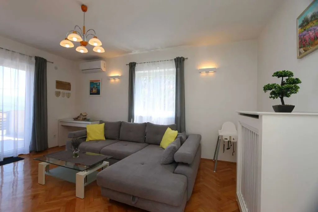 Two-Bedroom Apartment in Silo – Island Krk
