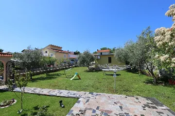 Silo (Krk) Apartment for Up to 4 Guests