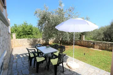 Silo (Krk) Apartment for Up to 4 Guests