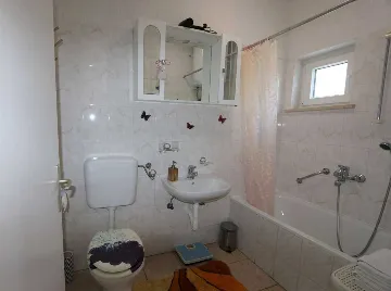 Silo (Krk) Apartment for Up to 4 Guests