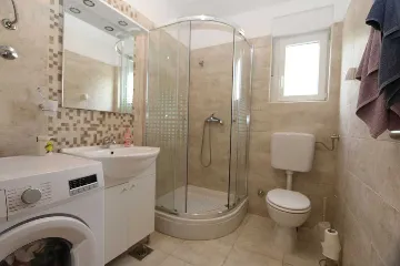 Apartment in Čižići (Krk) for up to 6 Guests