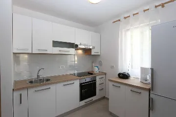 Apartment in Čižići (Krk) for up to 6 Guests