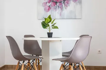 4-Bedroom Apartment in Silo (Krk Island)