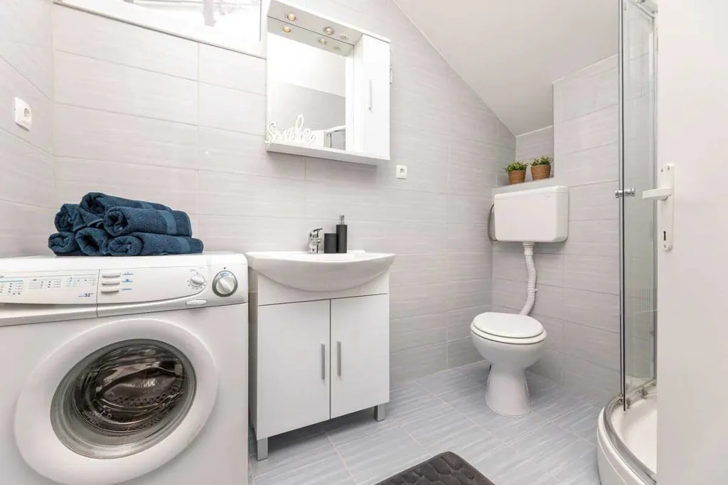 4-Bedroom Apartment in Silo (Krk Island)