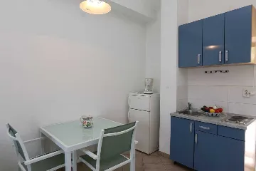 Apartment in Šilo for 2 Guests