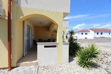 1-Bedroom Apartment in Klimno, Krk for Up to 4