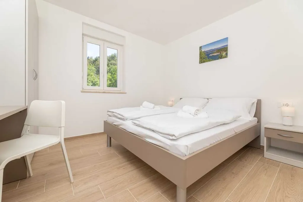 Apartment in Soline for Up to 4 Guests
