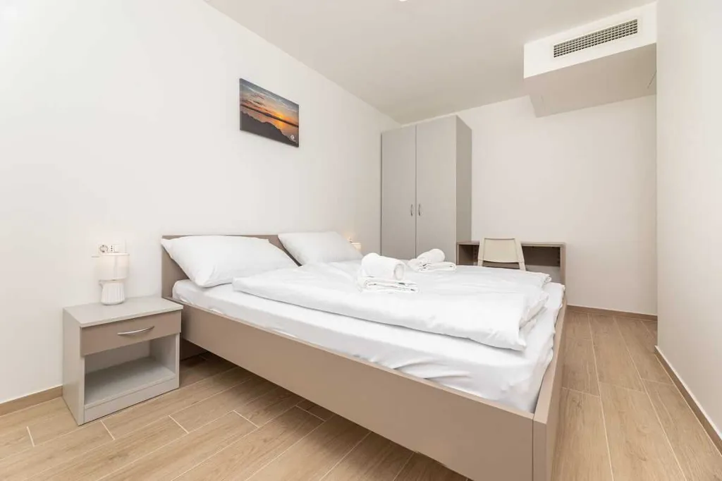Apartment in Soline for Up to 4 Guests