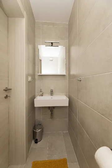 Apartment in Soline for Up to 4 Guests