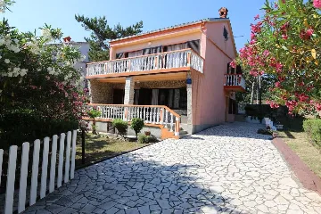 Two-Bedroom Apartment in Šilo, Croatia