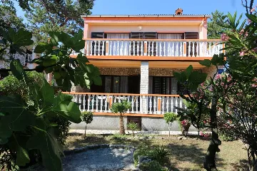 Two-Bedroom Apartment in Šilo, Croatia