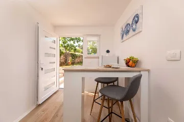 Šilo 1-Bedroom Apartment for 2 Guests