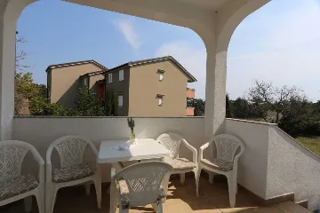 Two-Bedroom Apartment in Šilo for 4 Guests