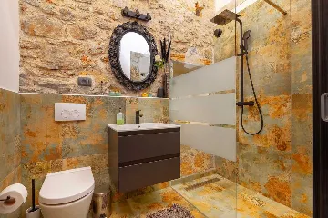 Apartment in Šilo, Croatia for up to 5 Guests