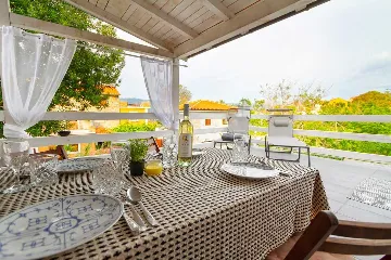 Apartment in Šilo, Croatia for up to 5 Guests