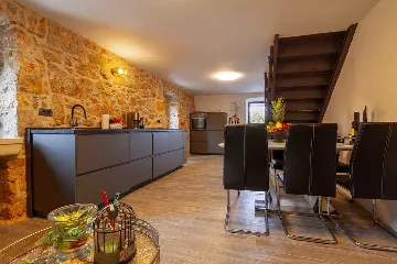 Apartment in Šilo, Croatia for up to 5 Guests