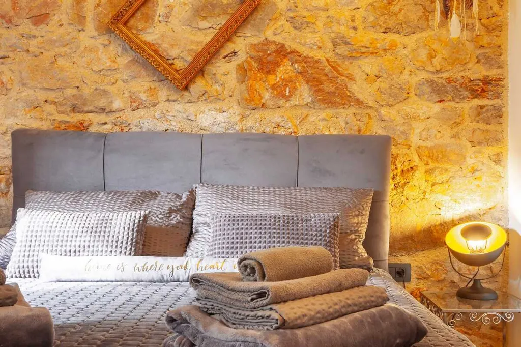 Apartment in Šilo, Croatia for up to 5 Guests