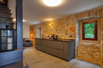 Apartment in Šilo, Croatia for up to 5 Guests