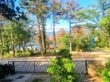 2-Bedroom Apartment in Šilo for Up to 4