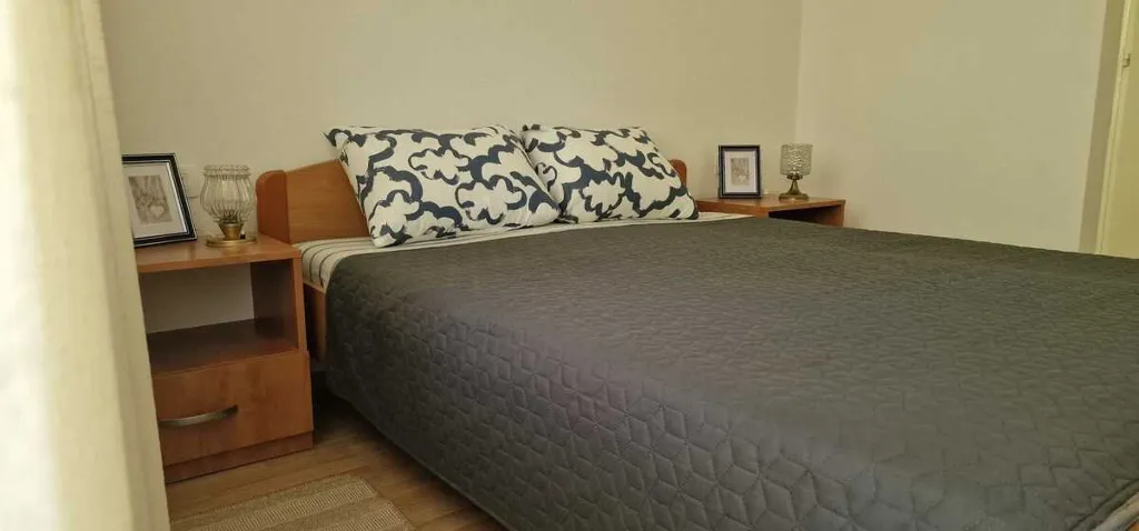 2-Bedroom Apartment in Šilo for Up to 4