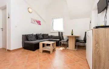 Apartment in Šilo for 4 Guests