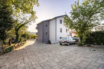 Soline Apartment for Up to 5 Guests