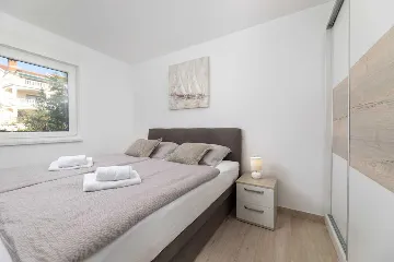 Soline Apartment for Up to 5 Guests