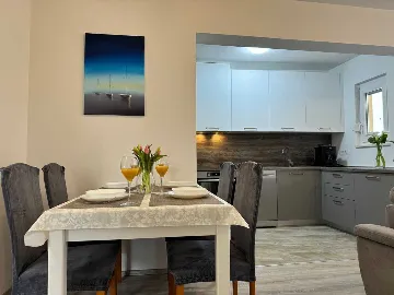 2-Bedroom Apartment in Šilo for up to 4 Guests