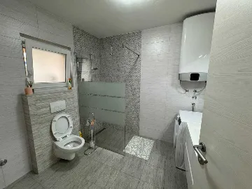 2-Bedroom Apartment in Šilo for up to 4 Guests