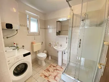 2-Bedroom Apartment for up to 6 in Šilo