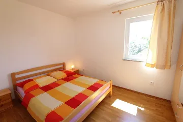 Apartment in Šilo for up to 4 Guests