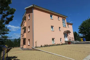 Apartment in Šilo for up to 6 Guests
