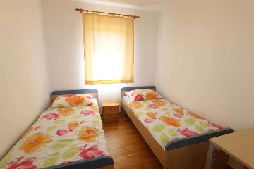 Apartment in Šilo for up to 6 Guests