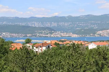 Apartment in Šilo for Groups Up to 6 Guests