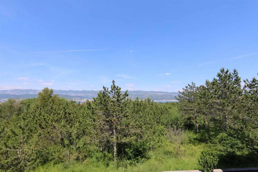 Apartment in Šilo for Groups Up to 6 Guests