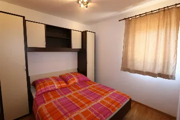Two-Bedroom Apartment in Šilo for Up to 6