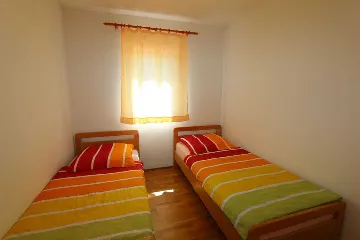Two-Bedroom Apartment in Šilo for Up to 6