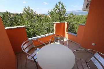 Šilo 2-Bedroom Apartment for up to 6 Guests