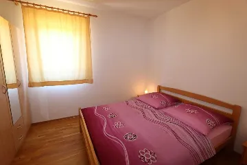 2-Bedroom Apartment in Šilo for 4-6 Guests