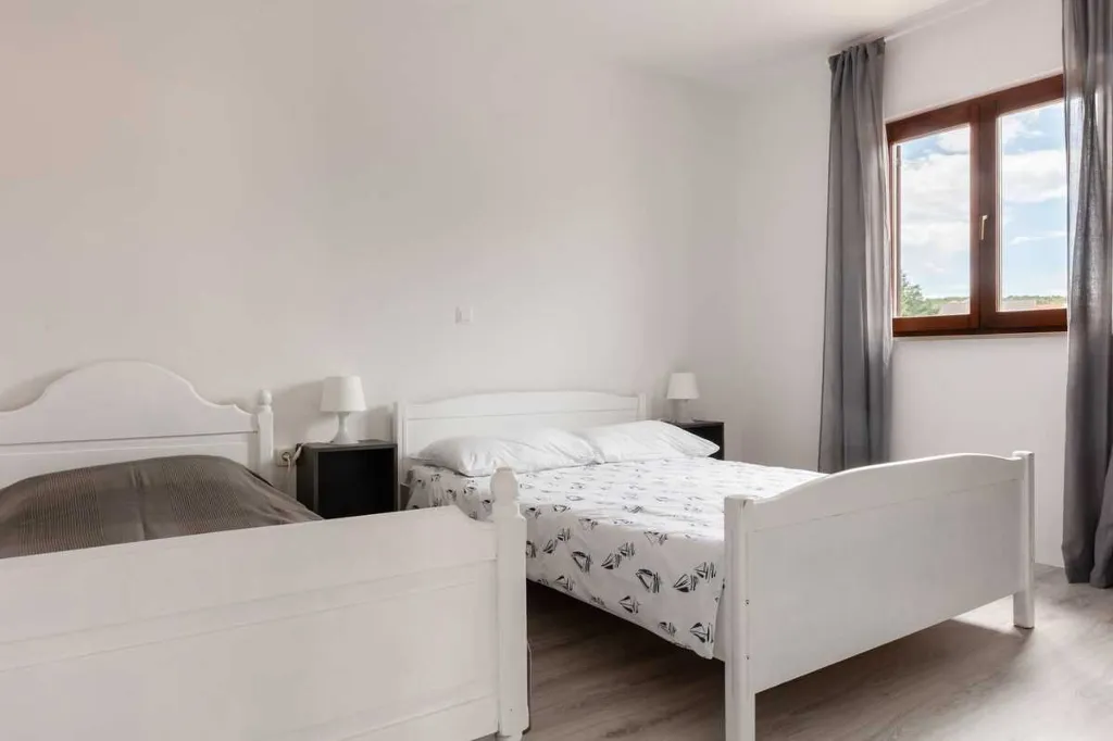 Two-Bedroom Apartment in Šilo (Up to 5)