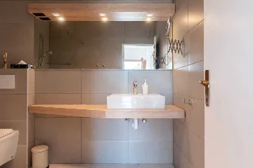 Two-Bedroom Apartment in Šilo (Up to 5)